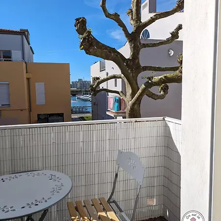 Idéalement Situé - Grand Port Olona 4pers Appartamento
